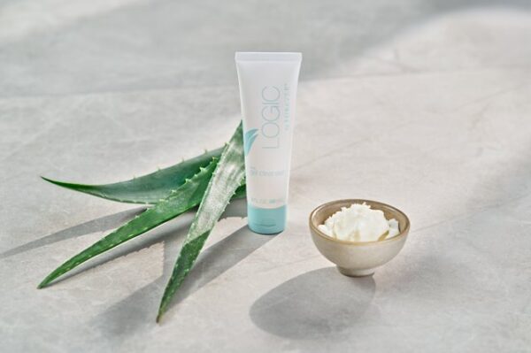 Logic by Forever™ Skincare Kit